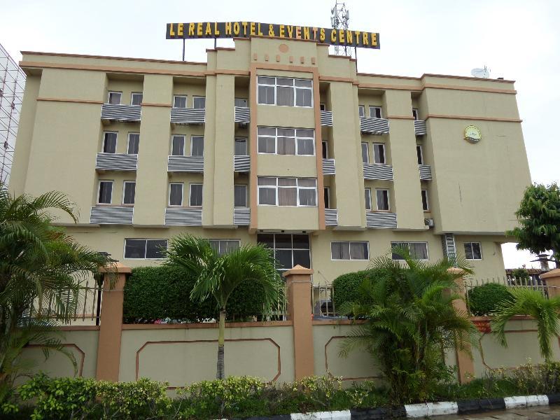 Le Real Hotel Lekki Esterno foto