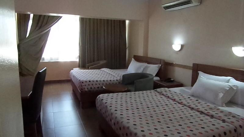 Le Real Hotel Lekki Esterno foto